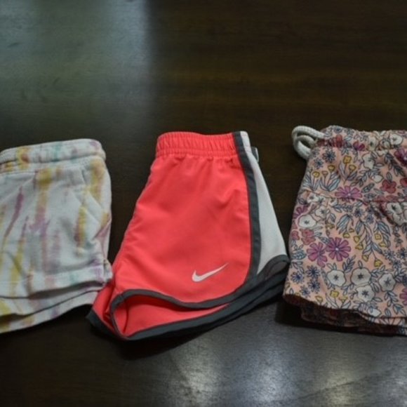 Cat & Jack Other - Bundle of 2 girls 18 months shorts, and 1 18 months skort.  All like new.